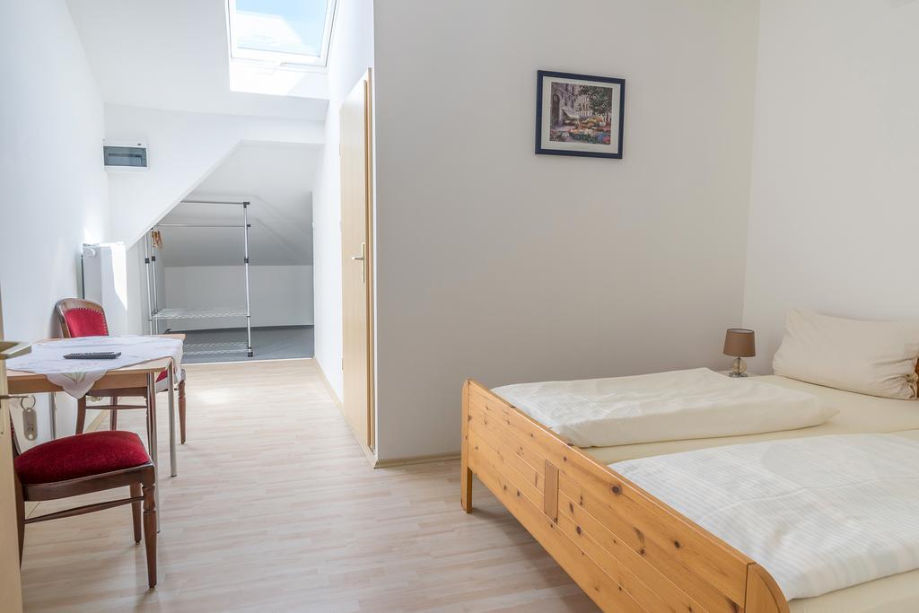 Landgasthof Doldewirt Bernbeuren Rom bilde